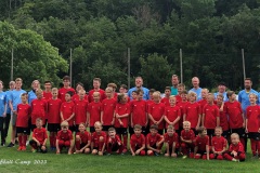 Gruppenbild-Fussball-Camp-2023